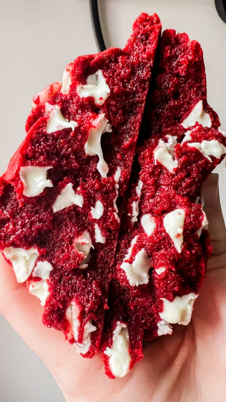 red velvet cookies